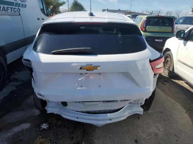 2024 CHEVROLET TRAX LS  
