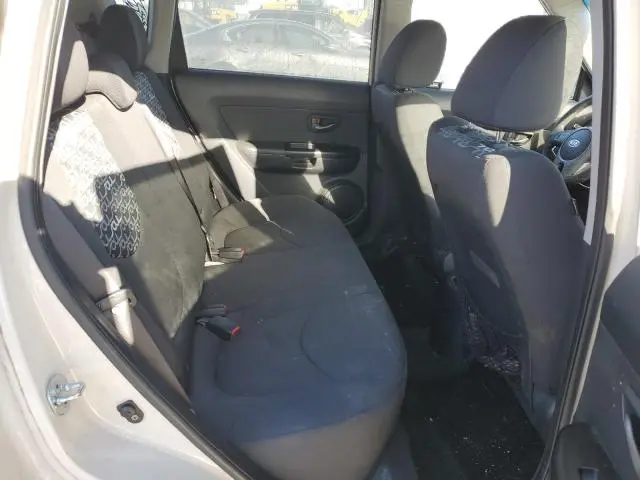 2011 KIA SOUL +  