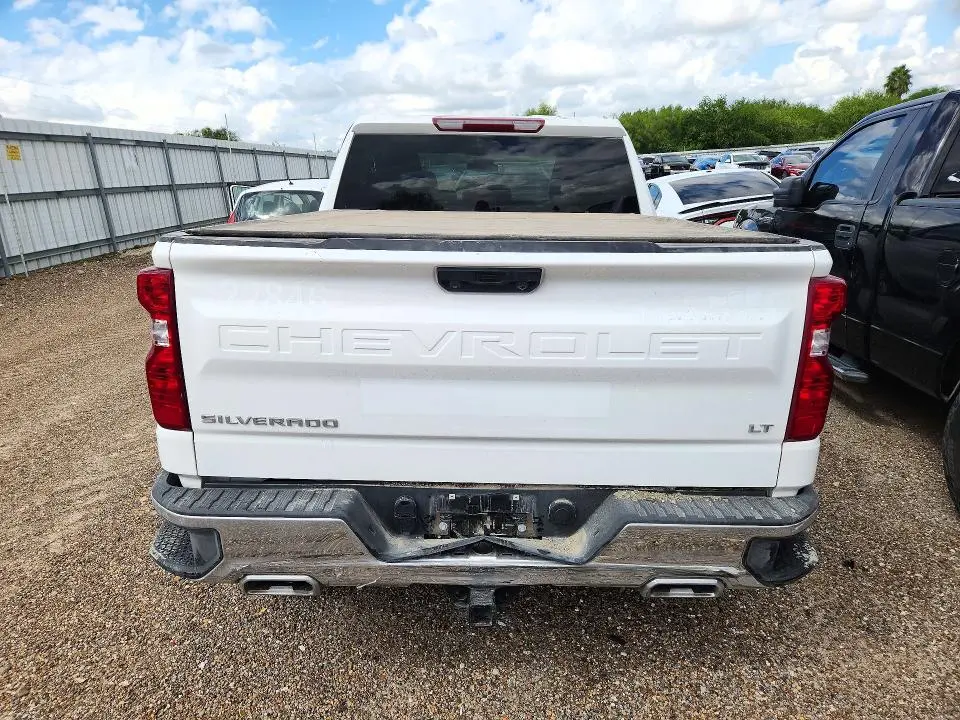 2025 CHEVROLET SILVERADO K1500 LT  