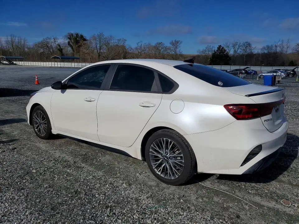 2023 KIA FORTE GT-LINE  