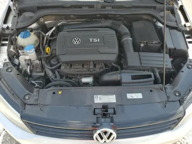 2014 VOLKSWAGEN JETTA SE  
