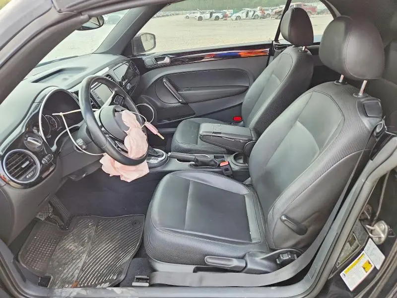 2014 VOLKSWAGEN BEETLE   