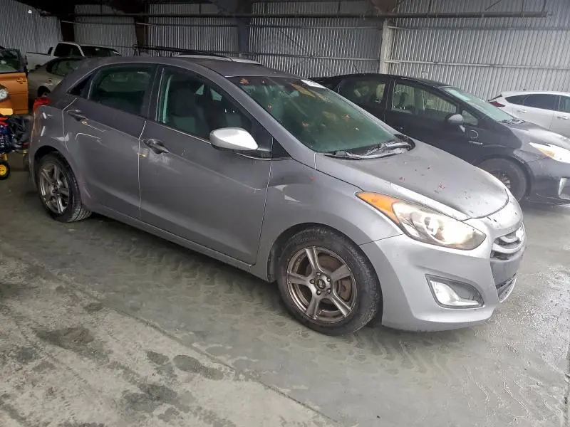 2013 HYUNDAI ELANTRA GT   