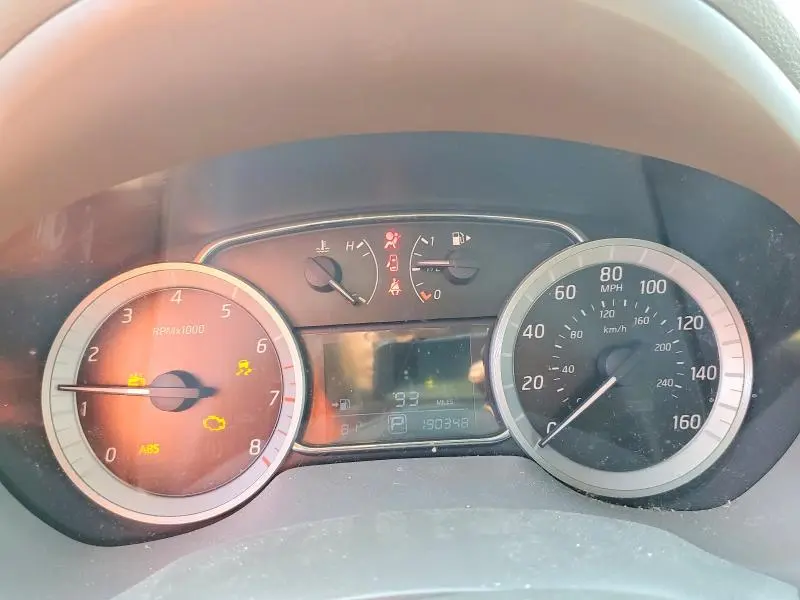 2013 NISSAN SENTRA S  