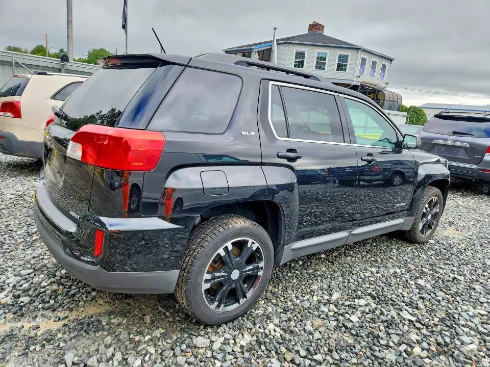 2017 GMC TERRAIN SLE  