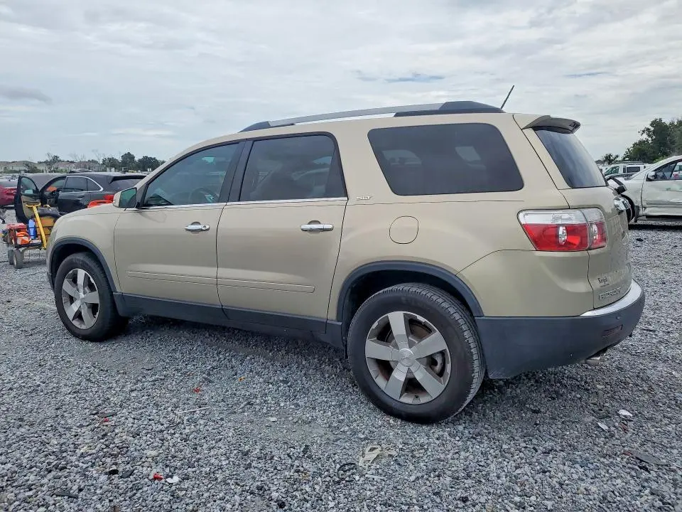 2011 GMC ACADIA SLT-1  