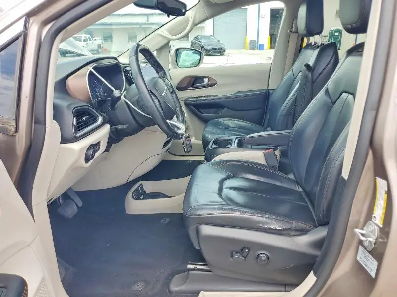 2017 CHRYSLER PACIFICA TOURING L  