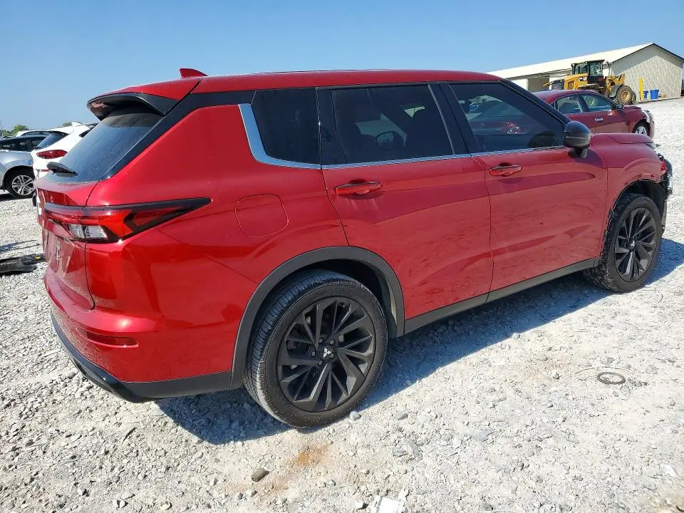 2022 MITSUBISHI OUTLANDER SE  