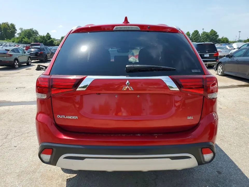 2020 MITSUBISHI OUTLANDER SE  