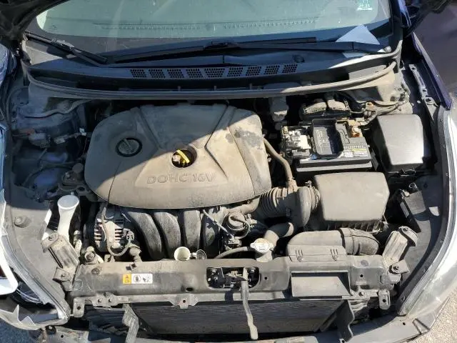 2014 HYUNDAI ELANTRA SE  