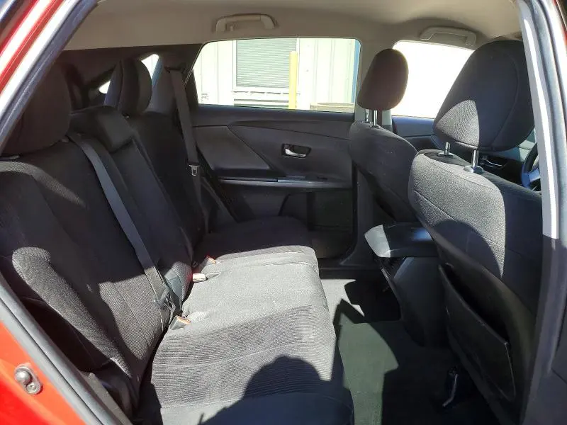 2014 TOYOTA VENZA LE  