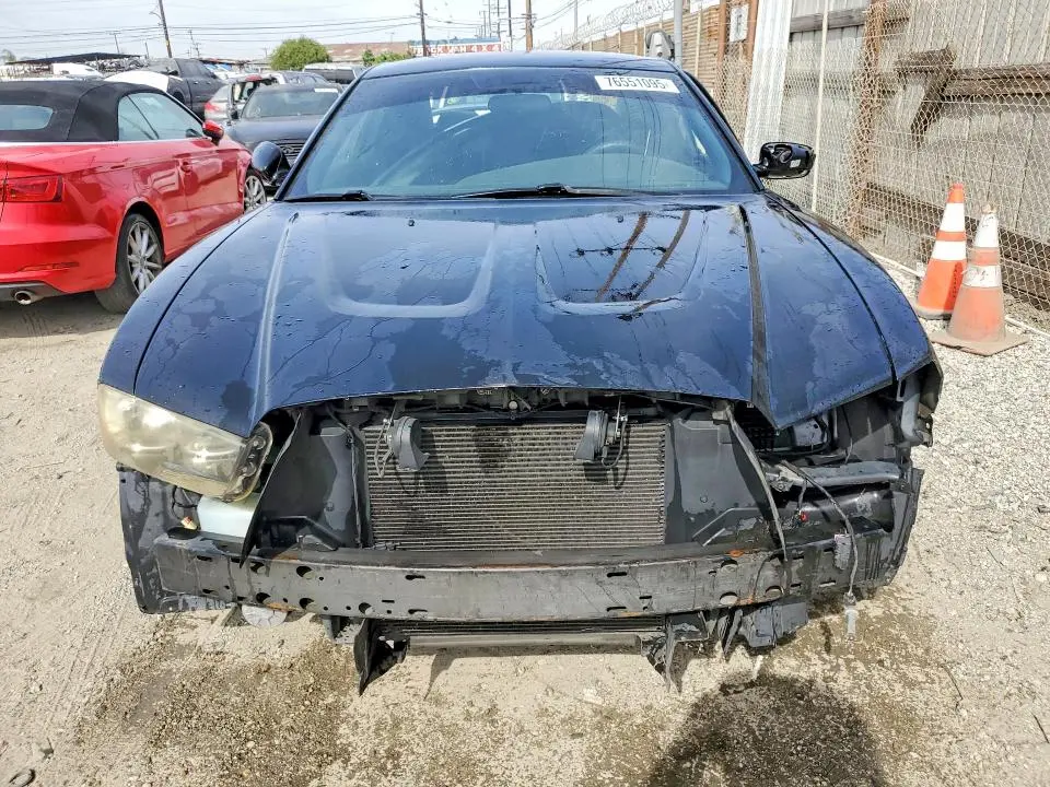 2012 DODGE CHARGER SE  