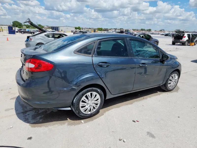 2011 FORD FIESTA S  