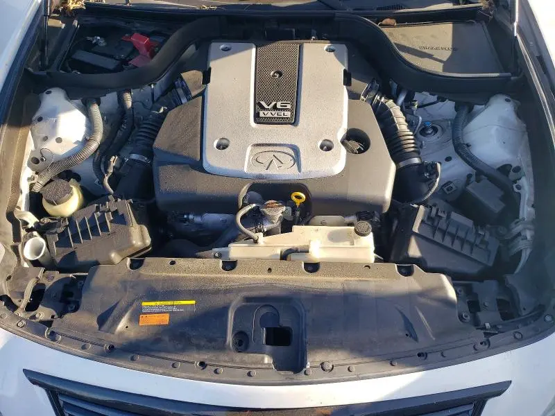 2011 INFINITI G37 BASE  