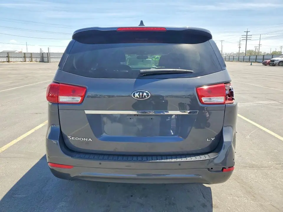 2017 KIA SEDONA   