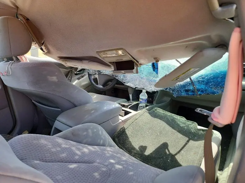 2011 TOYOTA CAMRY LE  