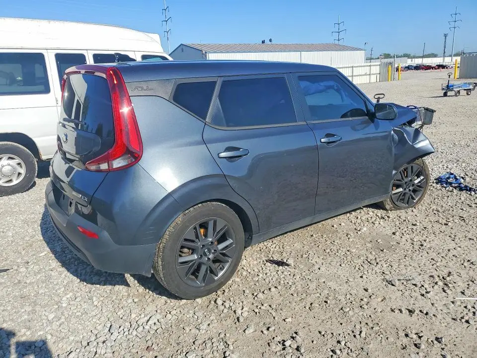 2021 KIA SOUL EX  
