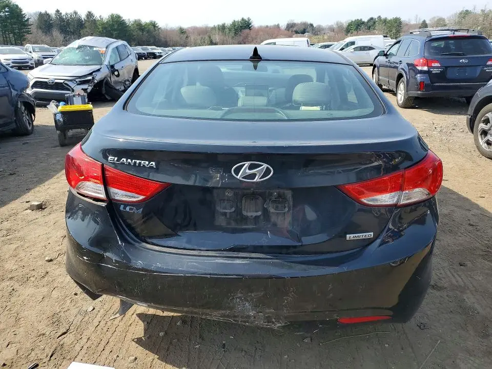 2013 HYUNDAI ELANTRA LIMITED  