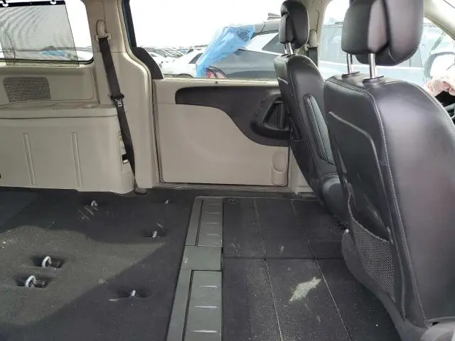 2012 CHRYSLER TOWN & COUNTRY TOURING L  