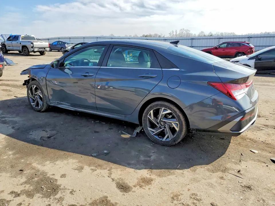 2025 HYUNDAI ELANTRA SEL CONVENIENCE  