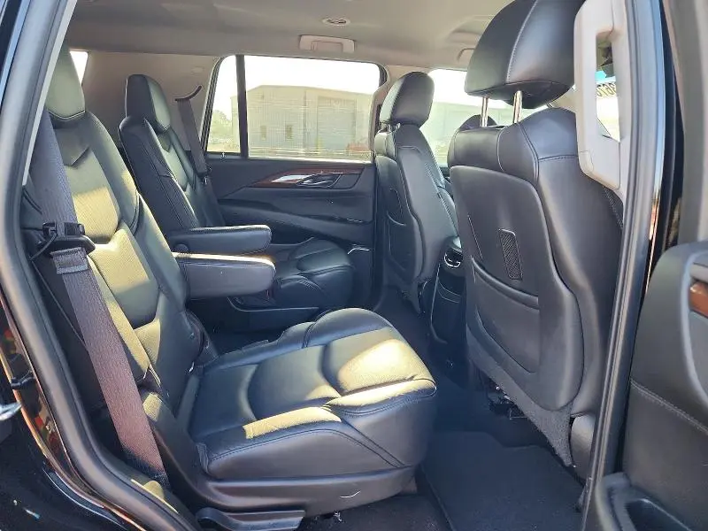 2018 CADILLAC ESCALADE   