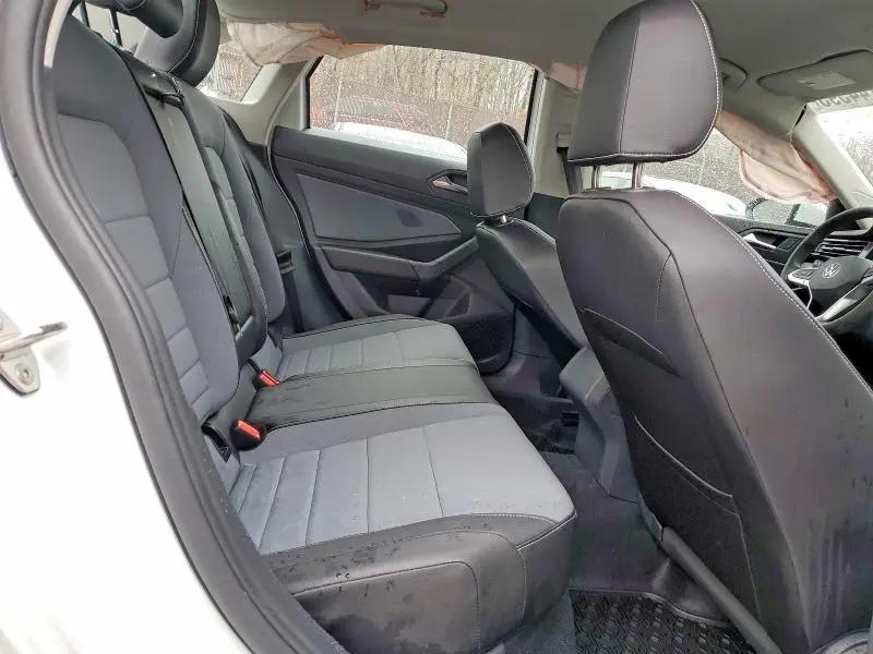 2025 VOLKSWAGEN JETTA SE  