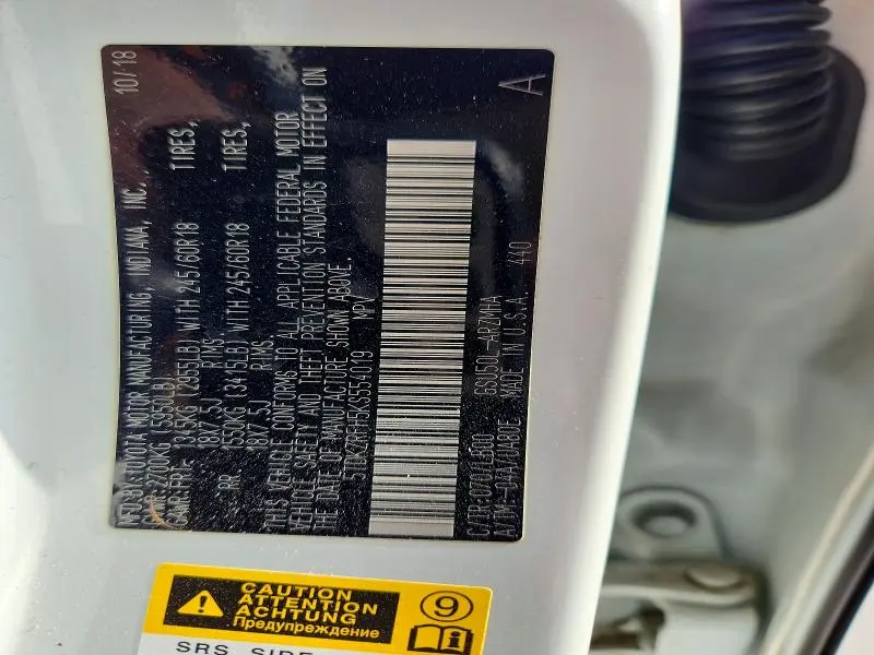 2019 TOYOTA HIGHLANDER SE  