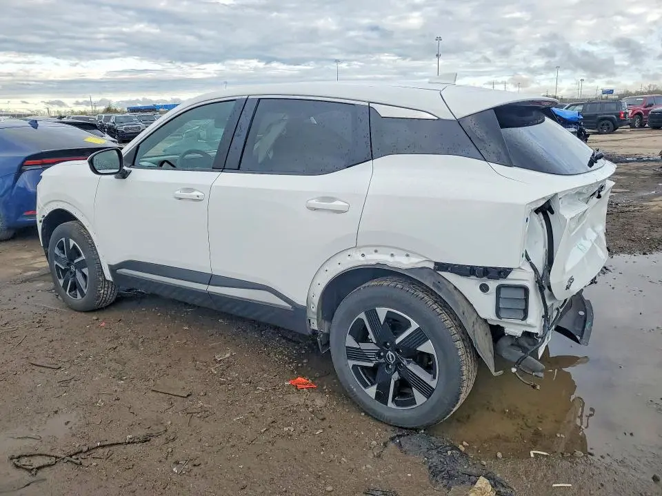 2025 NISSAN KICKS SV  