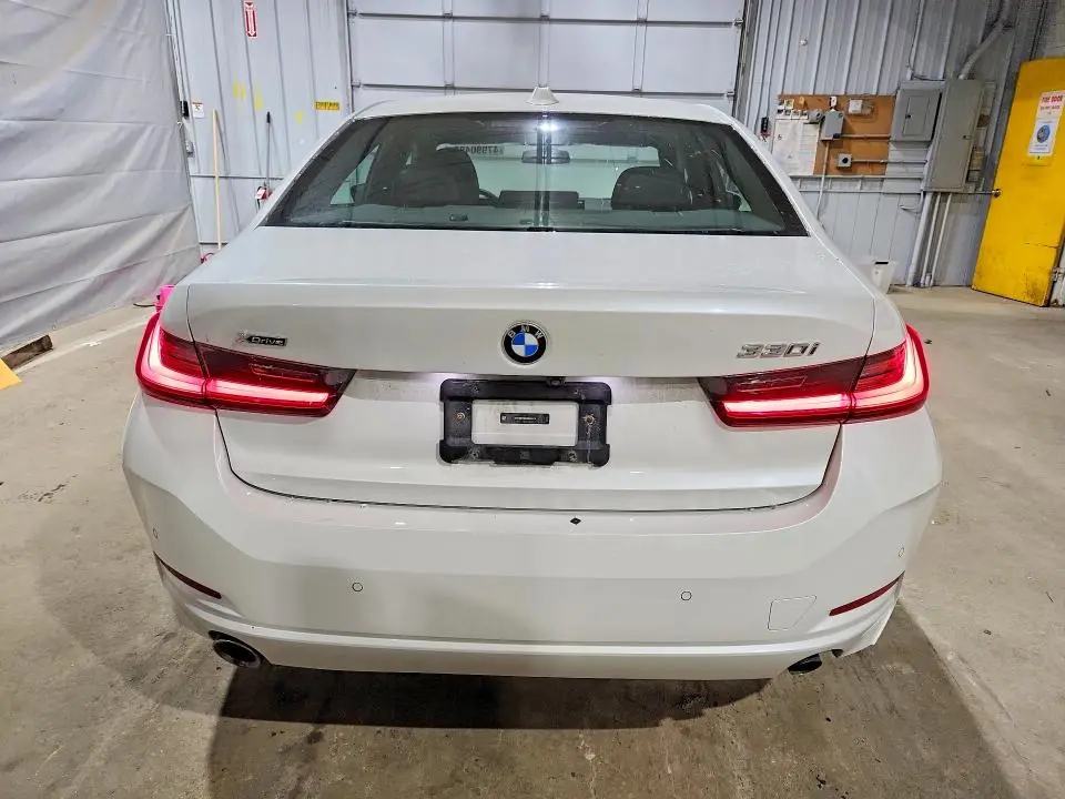 2024 BMW 330XI   