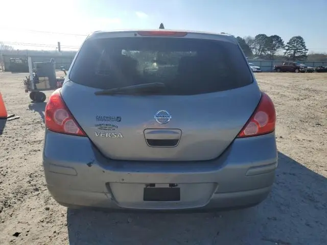 2011 NISSAN VERSA S  