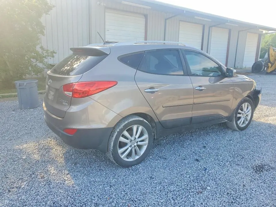 2013 HYUNDAI TUCSON LIMITED  
