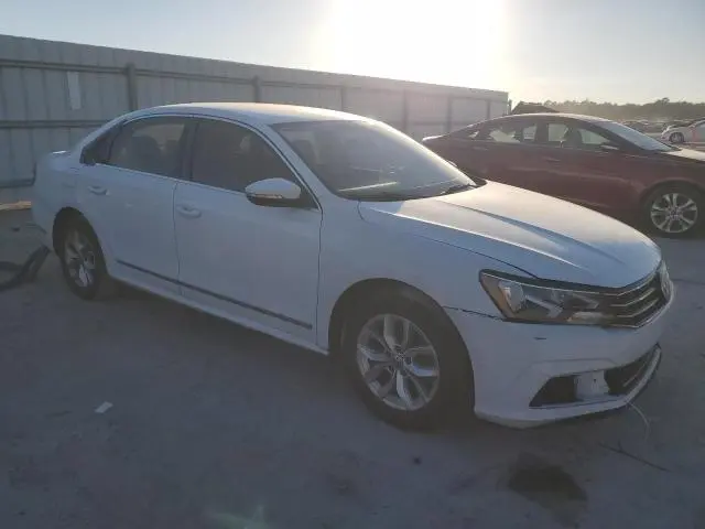 2017 VOLKSWAGEN PASSAT S  