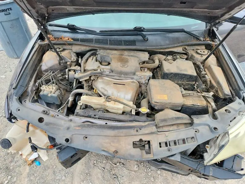 2014 TOYOTA CAMRY LE  