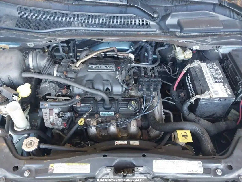 2010 CHRYSLER TOWN & COUNTRY TOURING