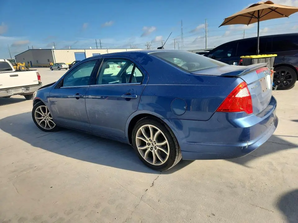 2010 FORD FUSION SE  