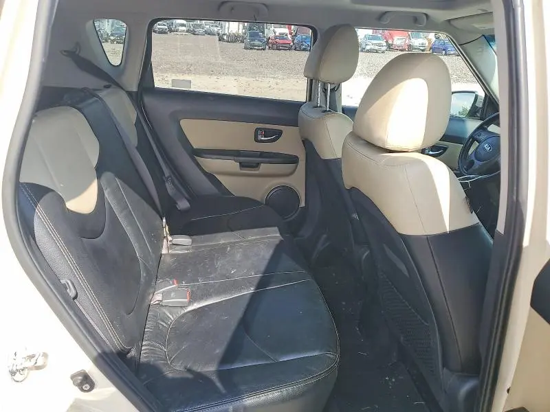2013 KIA SOUL !  