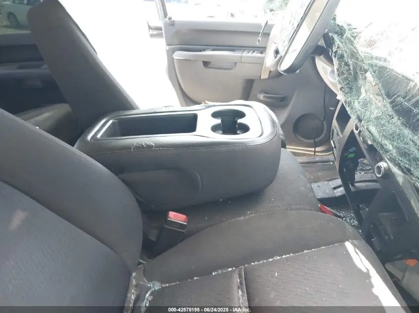 2011 CHEVROLET SILVERADO 1500 LS