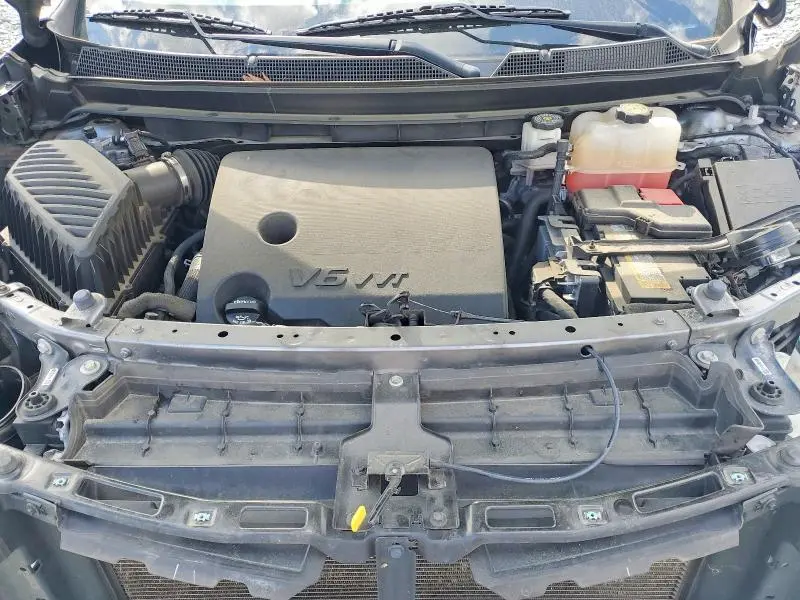 2021 CHEVROLET TRAVERSE LT  