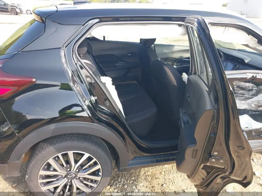 2023 NISSAN KICKS SV XTRONIC CVT