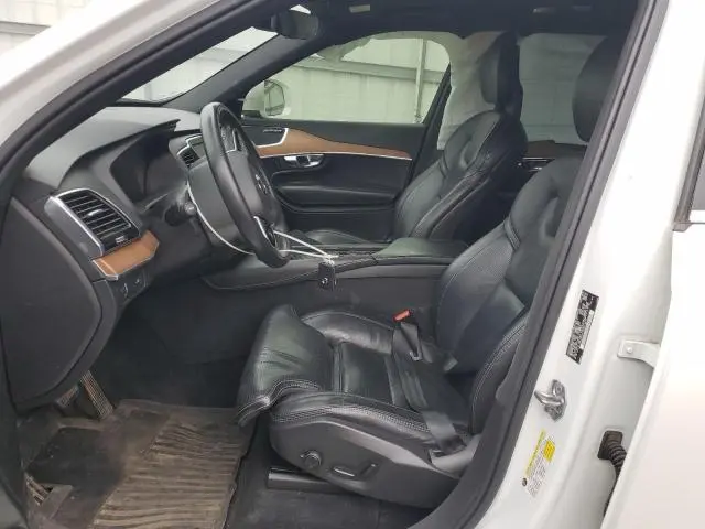 2018 VOLVO XC90 T6  