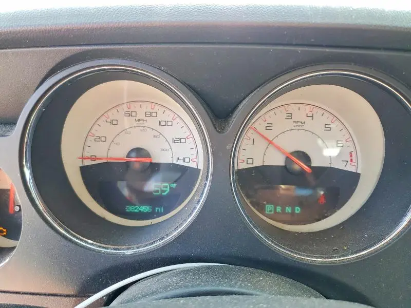 2014 DODGE CHALLENGER SXT  