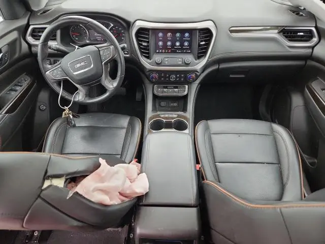 2021 GMC ACADIA AT4  