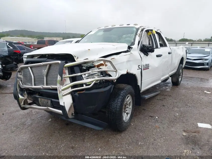 2018 RAM 2500 TRADESMAN  4X4 8' BOX