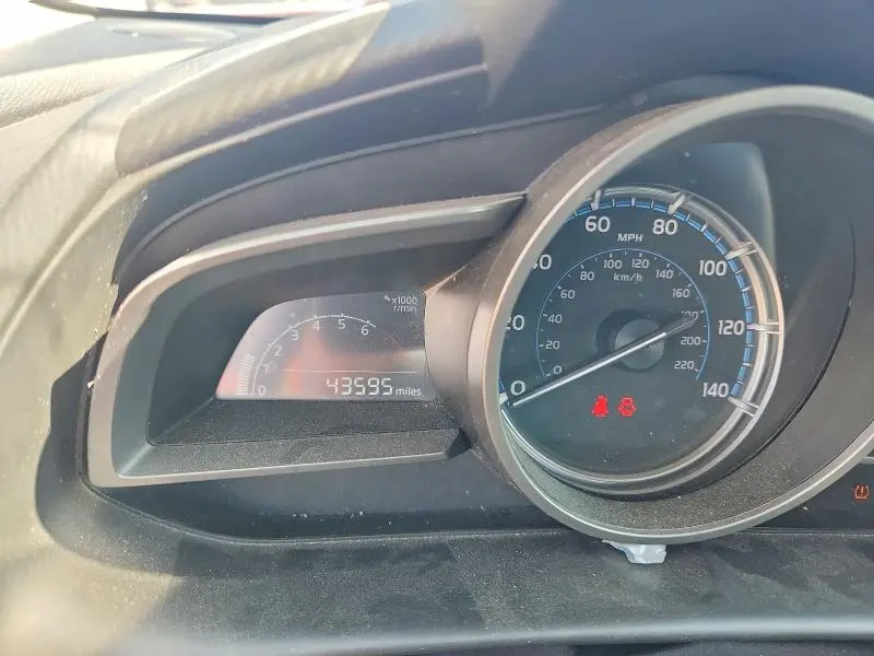 2019 TOYOTA YARIS LE  