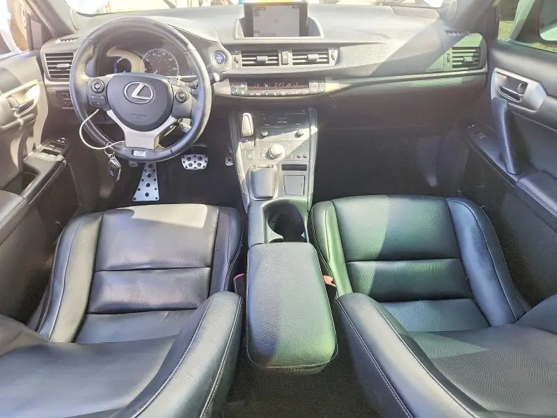 2015 LEXUS CT 200  