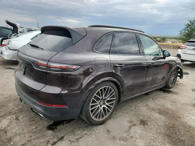 2021 PORSCHE CAYENNE S  