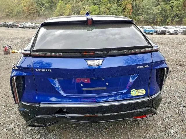 2024 CADILLAC LYRIQ LUXURY  
