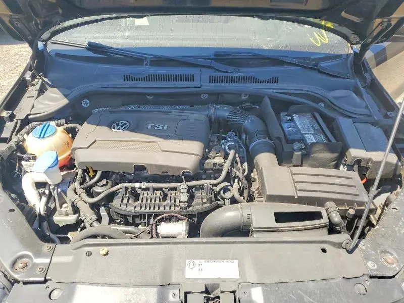 2016 VOLKSWAGEN JETTA SPORT  