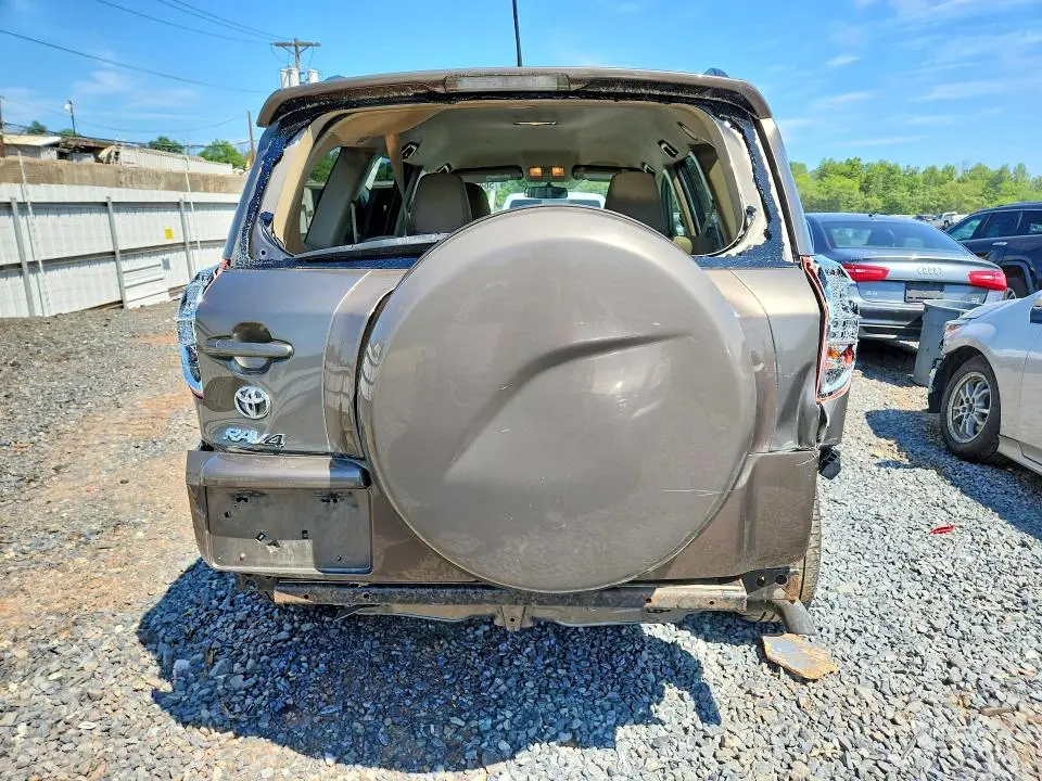 2012 TOYOTA RAV4 BASE  