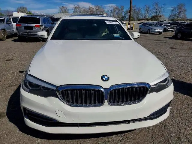 2020 BMW 530 I  
